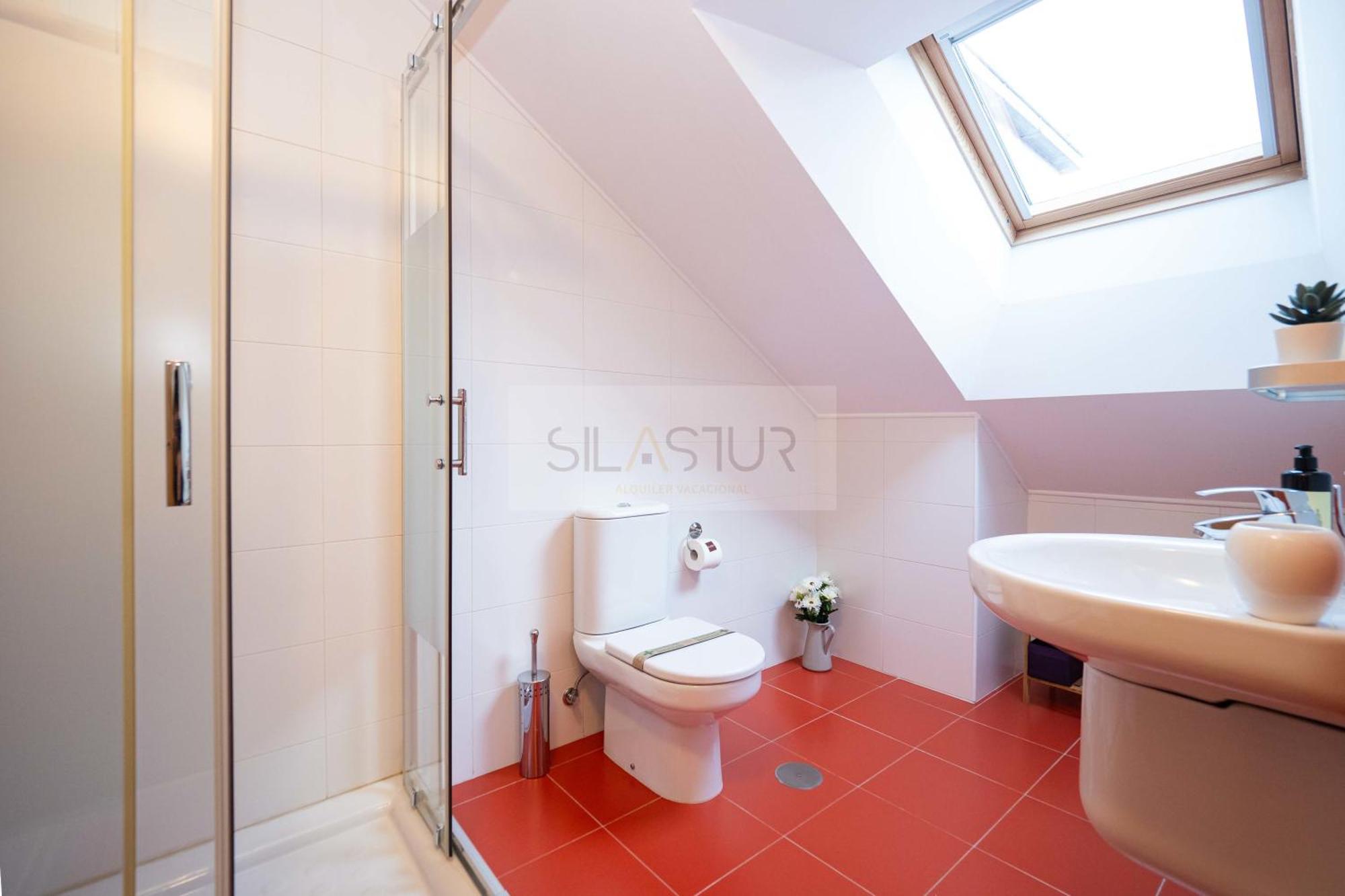 Duplex Nalon Apartment San Juan De La Arena Luaran gambar